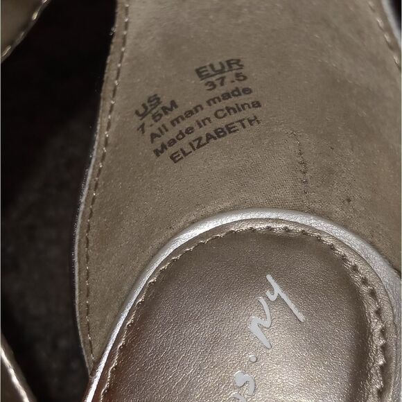 🆕🔥Circus NY Elizabeth Ankle Strap Block Heel Sandals - Picture 11 of 11